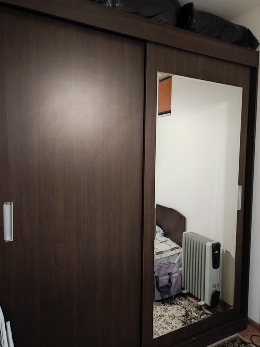 Комплект спалня със тв шкаф гардероб и нощно шкафче