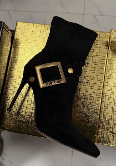 Продам ботильон на каблуке