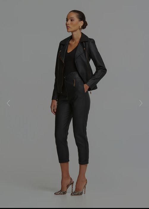 Lynne яке с кожен ефект