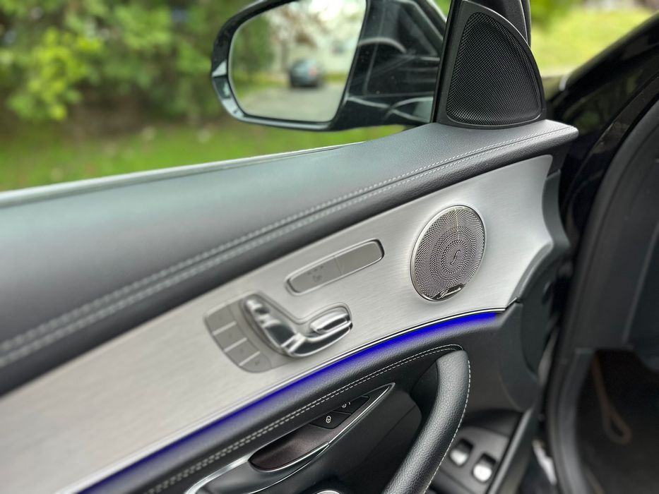 Vand sau schimb Mercedes Eclass E300 e 4 Matic Facelift 2022