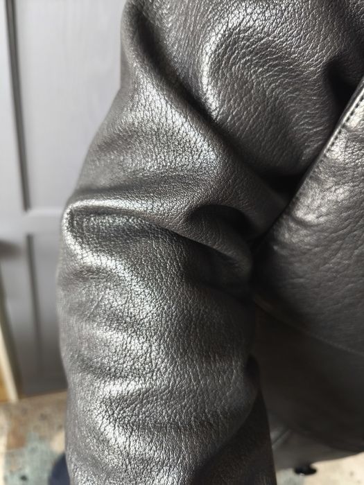 Кожаная куртка осень- весна