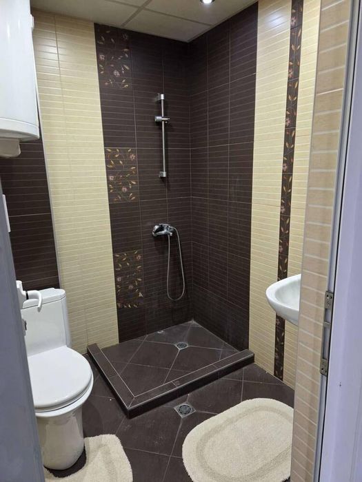 Дава се под наем Двустаен апартамент в Бургас, Сарафово - 68 кв.м за 510 € - Снимка #4