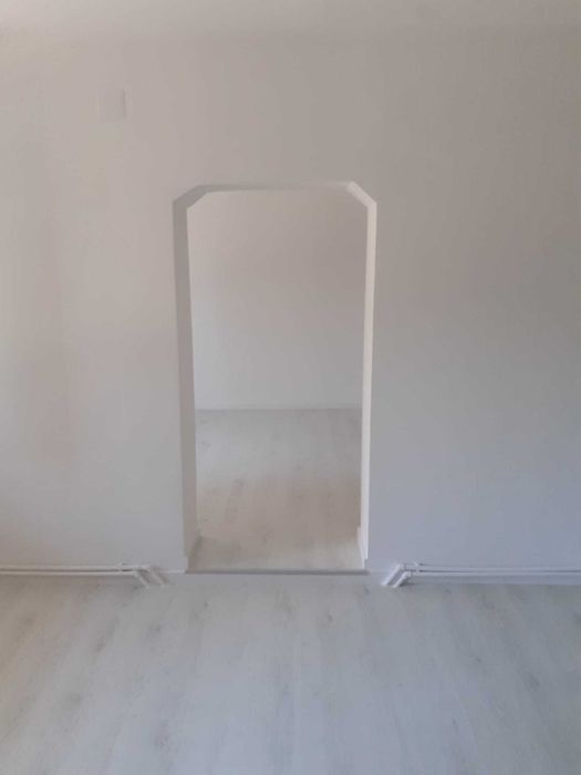 Închiriere locuință la casă, proaspăt renovată – Toate utilitățile incluse