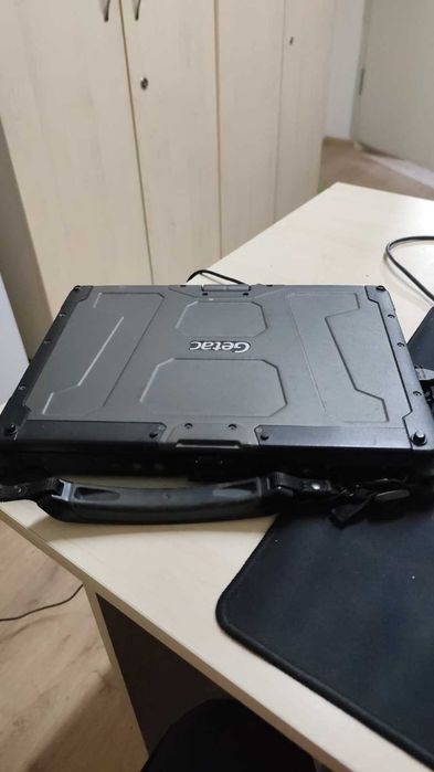 Vând Getac V110 Fully Rugged, laptop