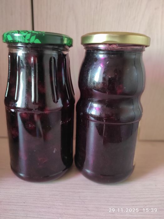 Варенье малина, смородина, вишня