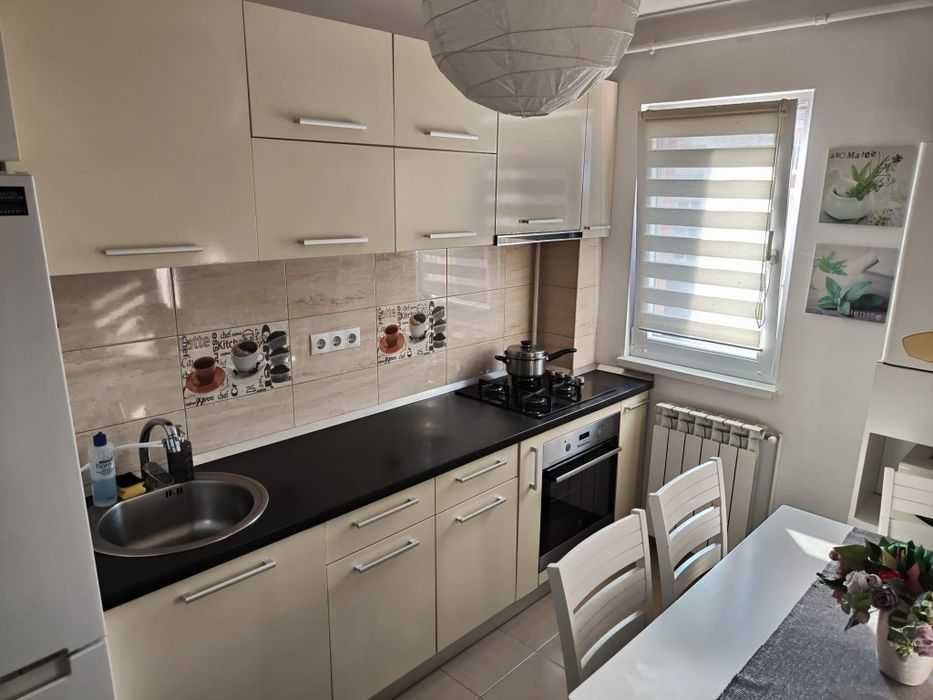 Închiriez apartament 2 camere V Aaron / Semaforului / Negoveanu