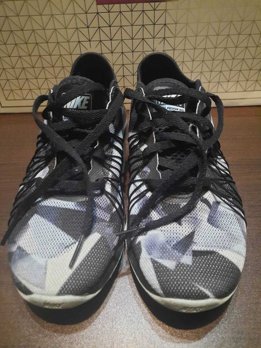 Маратонки Nike супер удобни