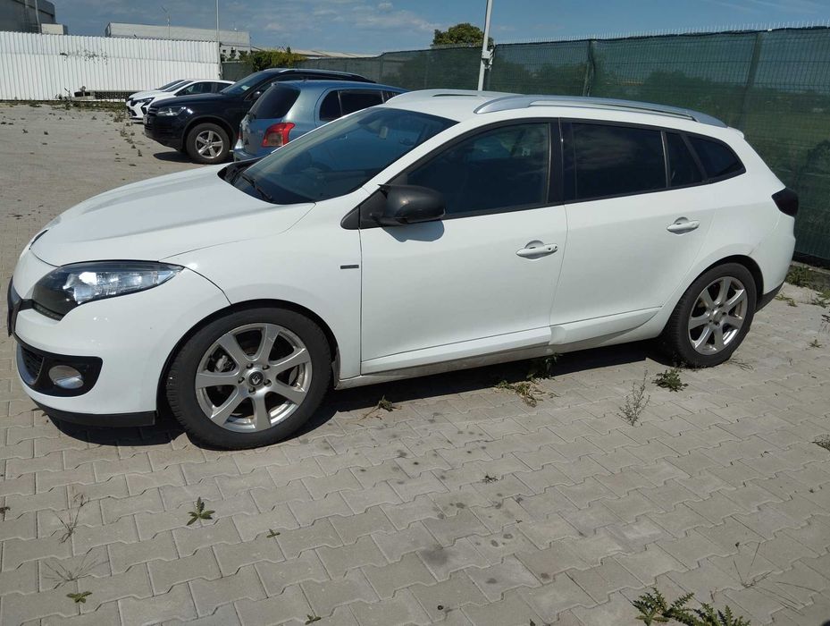 Vând megane3 , motor 1,5 dci 110cp,proprietar,an fab 2012 luna 11