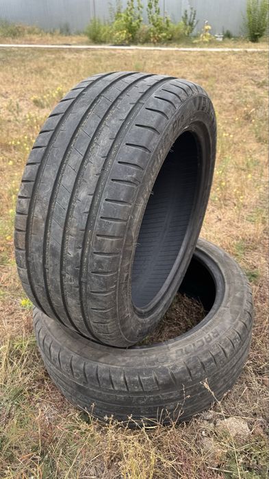 Две резины продам