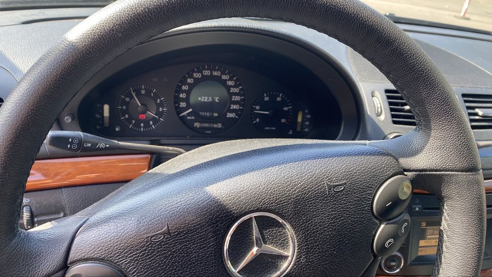 De vanzare Mercedes w211