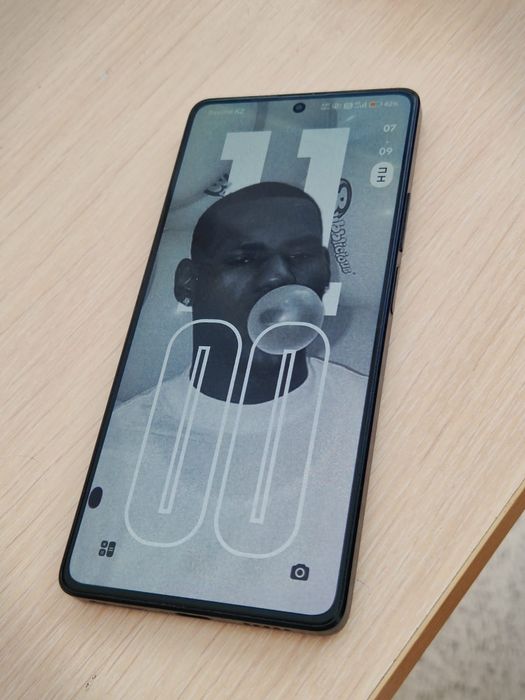 Poco F5 256 гигабайт