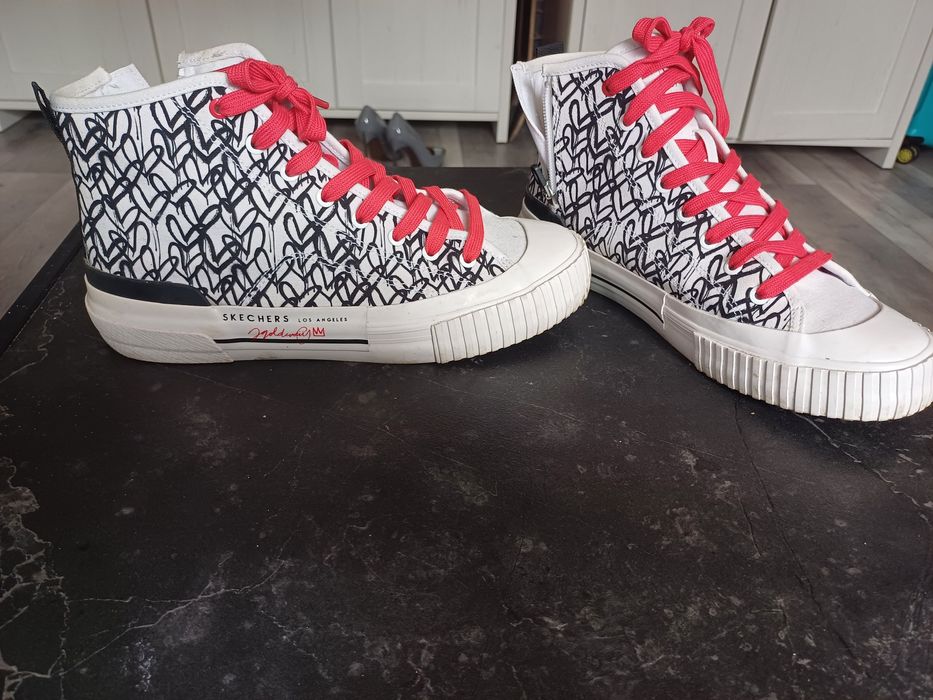 Teniși Skechers mărime 38