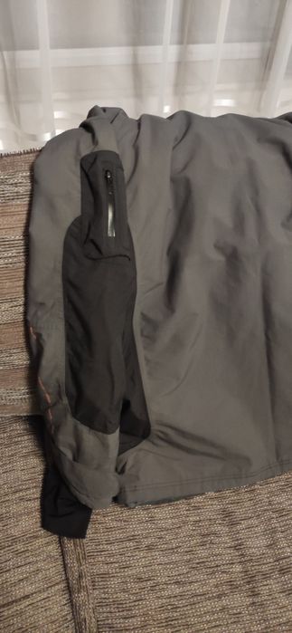 Зимно  Яке  EXES