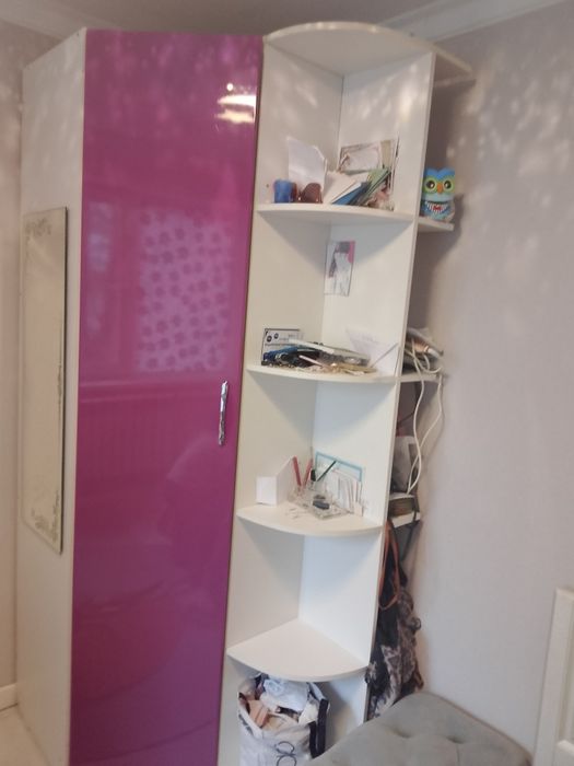 Продам угловой шкаф 40000