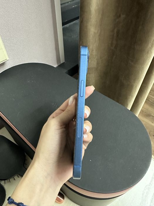 Продам Iphone 13 128gb