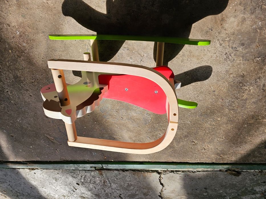 Calut din lemn copii