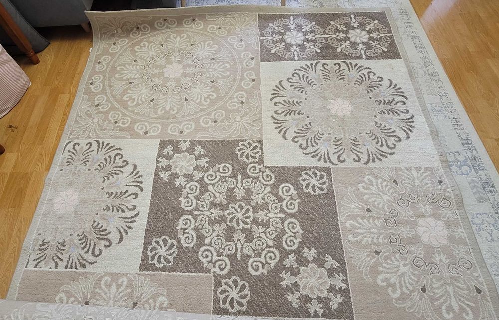 Продам ковер 2х3