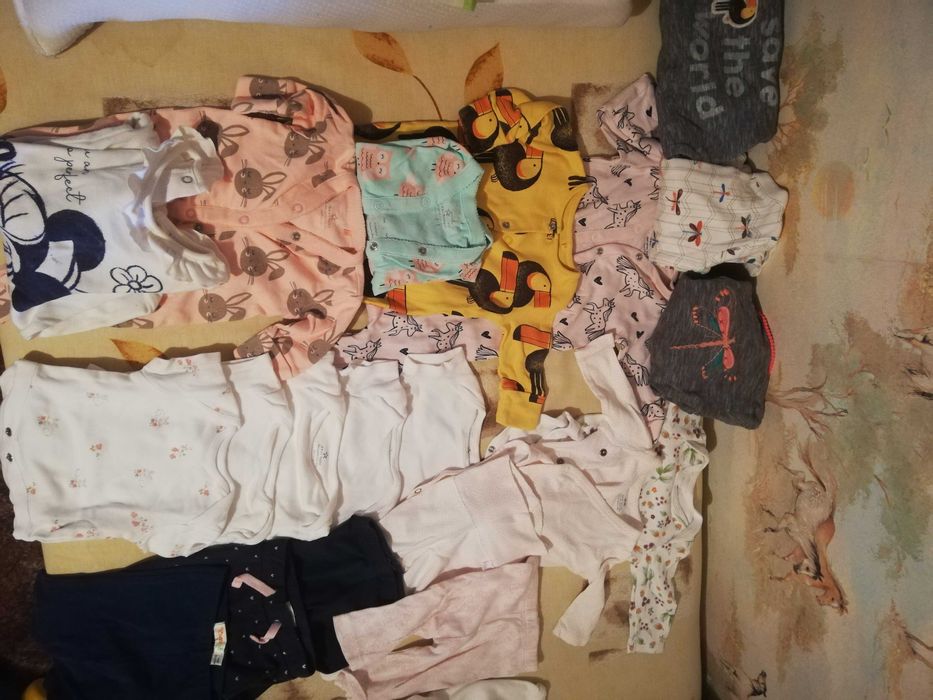 Бебешки дрешки от 0до 6месеца.