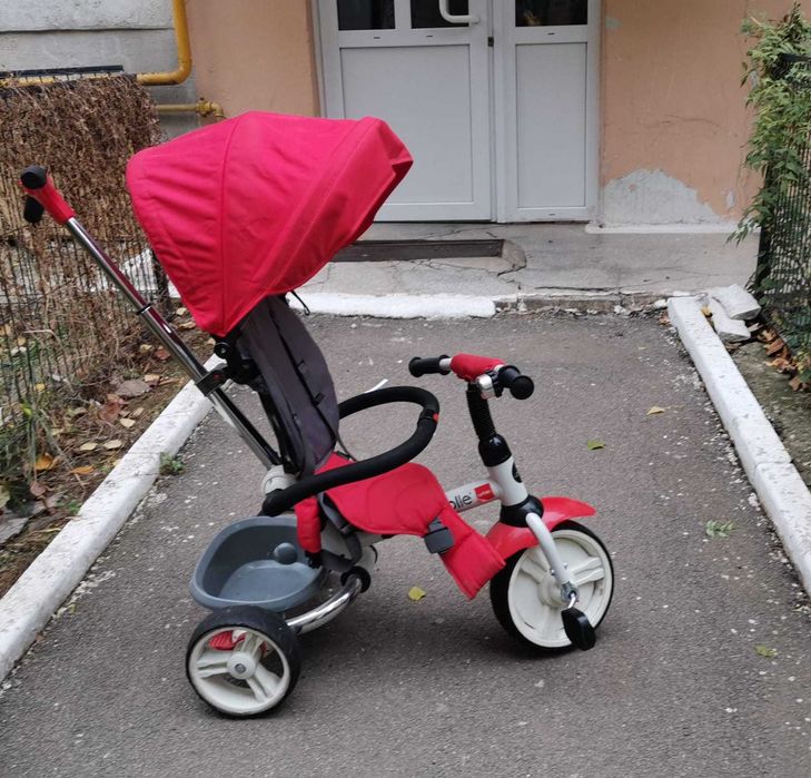 Vând tricicletă pentru copii