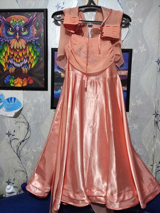 Платье нарядное бальное