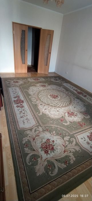 Ковер  3х4 Турция в хорошем состоянии