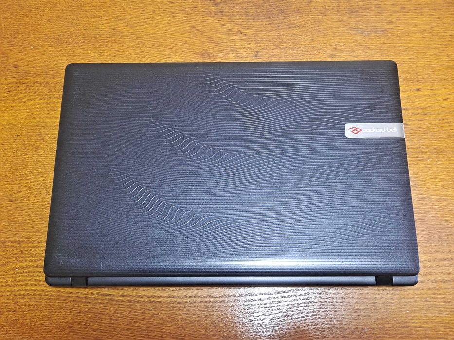 Vand laptop Packard Bell--Intel Core i5--8 GB RAM--320 GB HDD--NVIDIA