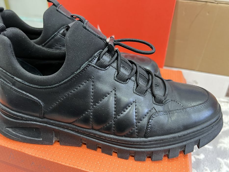 Продам подростковые  макисины