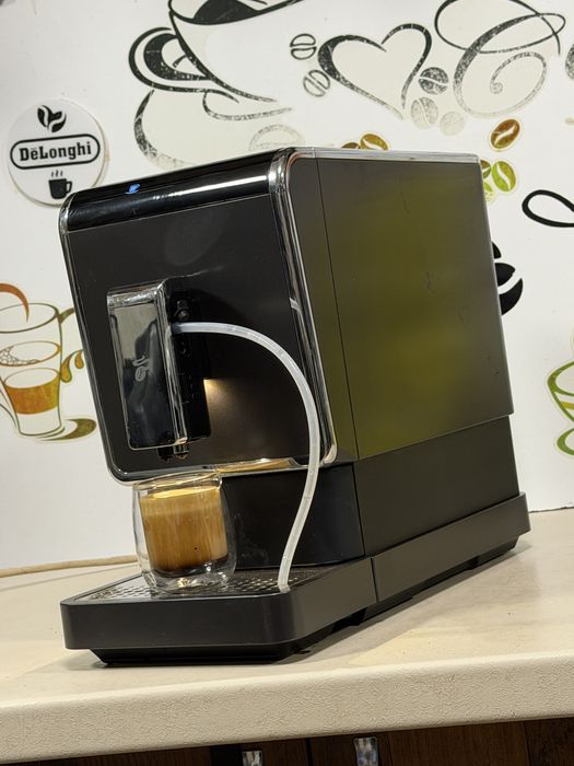 Кафемашина кафе автомат Tchibo cappuccino с гаранция