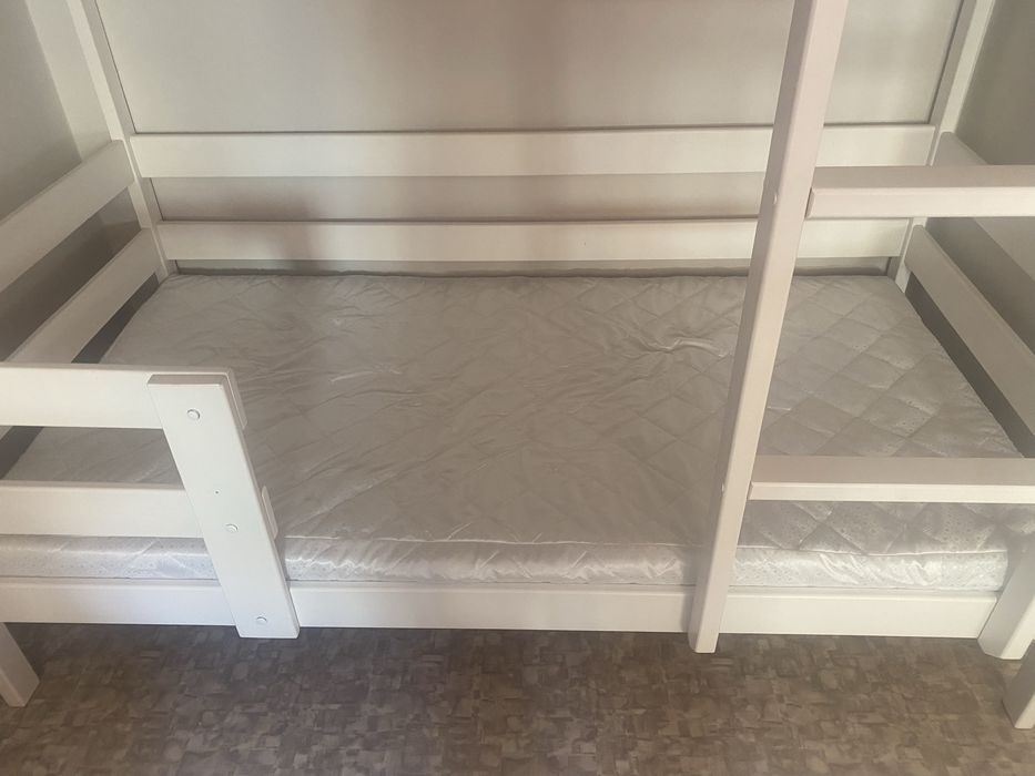 Продам детский матрас 180/60