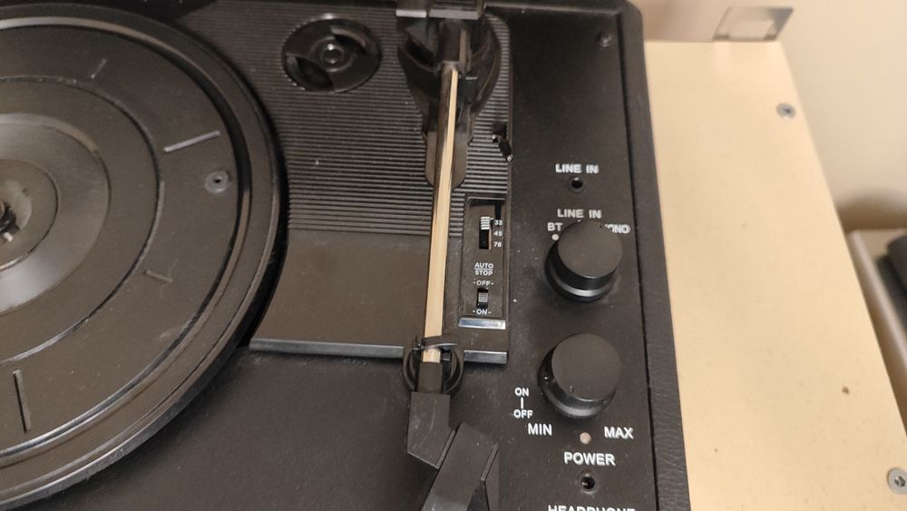 Виниловый проигрыватель Ritmix LP-120B