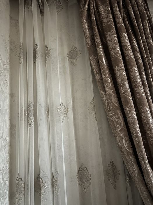 Продам шторы б/у