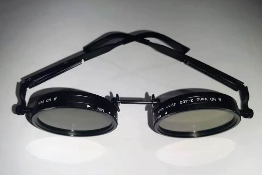 Ochelari de soare cu lentile ajustabile individual