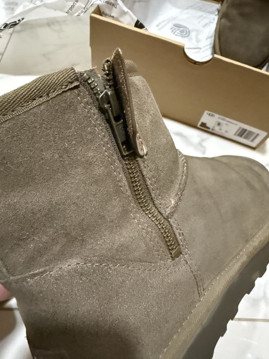 Ботушки UGG Natural Classic Mini Bailey с цип