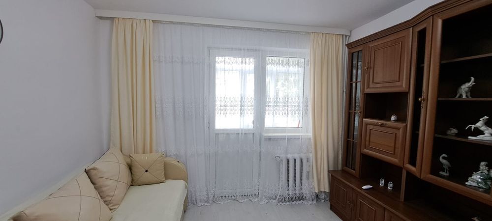 Închiriez apartament 2 camere