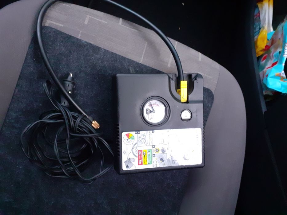Compresor auto ca nou