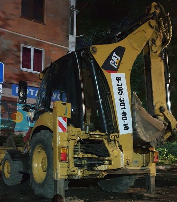 Экскаватор Погрузчик CAT428E