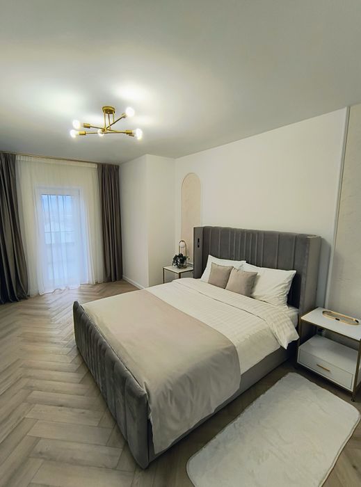 Persoana fizica vand Penthouse lux - 5 camere in DaVinci Homes