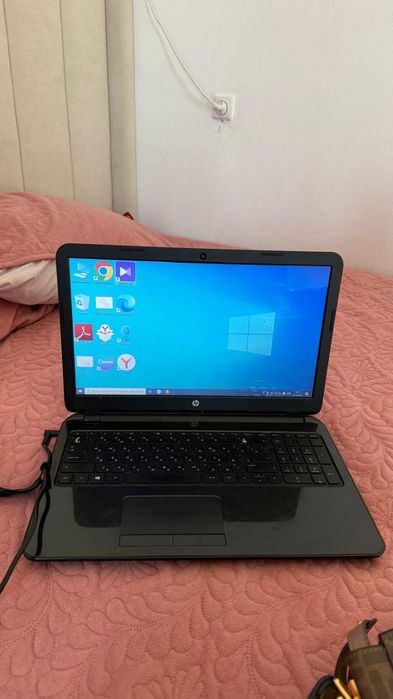 Ноутбук сатылады, жұмыс жасап тұр