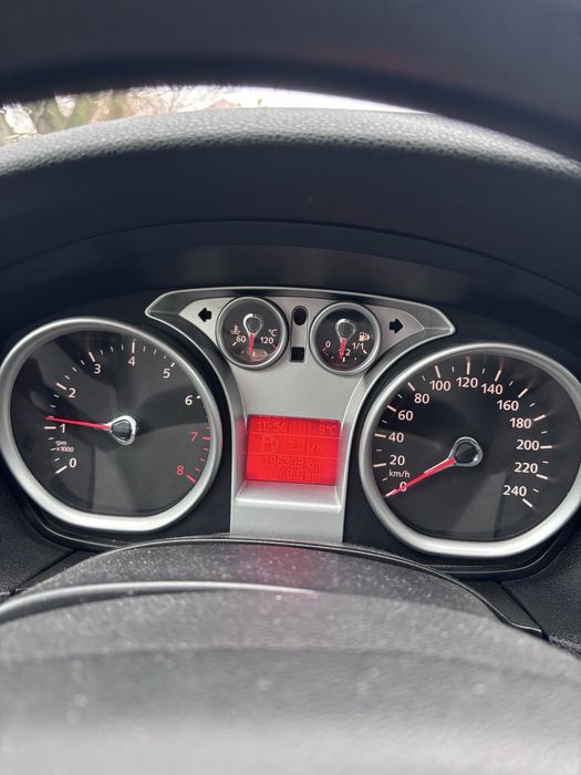 Vand/schimb doar cu e46 diesel ford focus mk2 2007  1.8 benzina+gpl