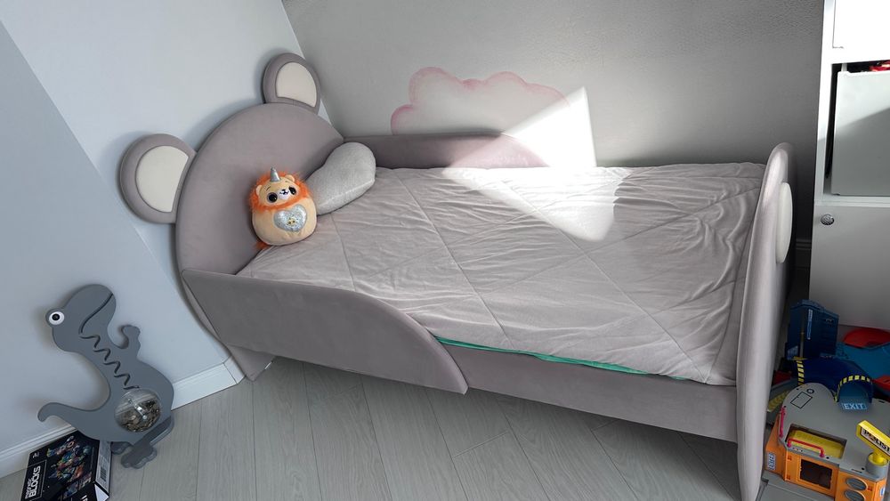 Продам детские кроватки