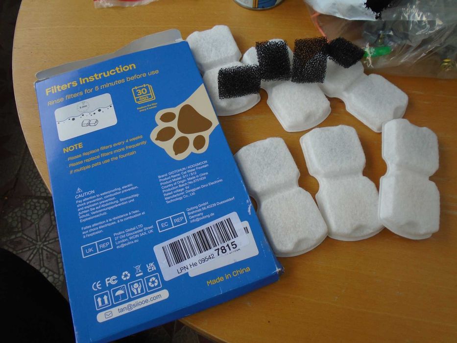 Set Filtre de Schimb Fântână Apă Pisici/Câini - 6 Filtre Albe + 4 Bureți Negri