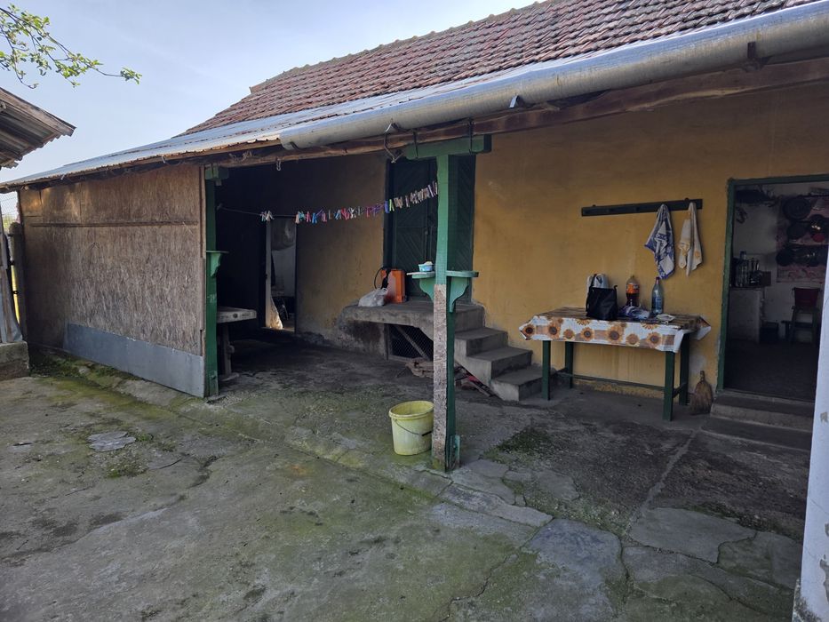 Vand casa comuna Celaru, sat Soreni ,jud.Dolj