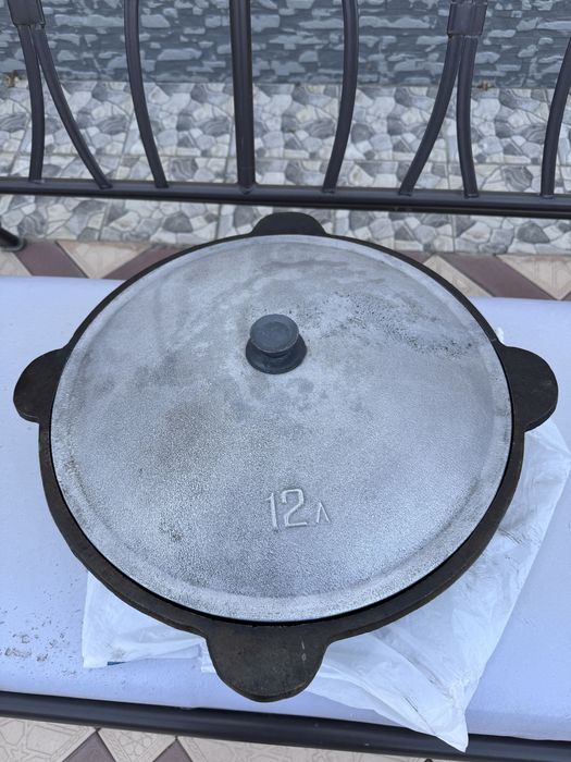 Казан чугунный