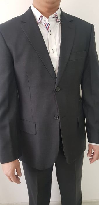 Продам итальянский костюм