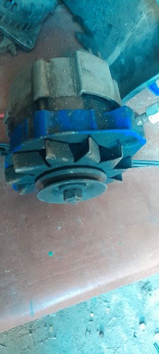 Продам запчасти на ВАЗ-2106