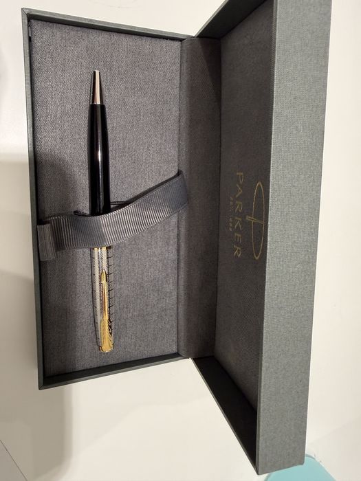 Parker Premium Metal Black GT, Sonnet Royal