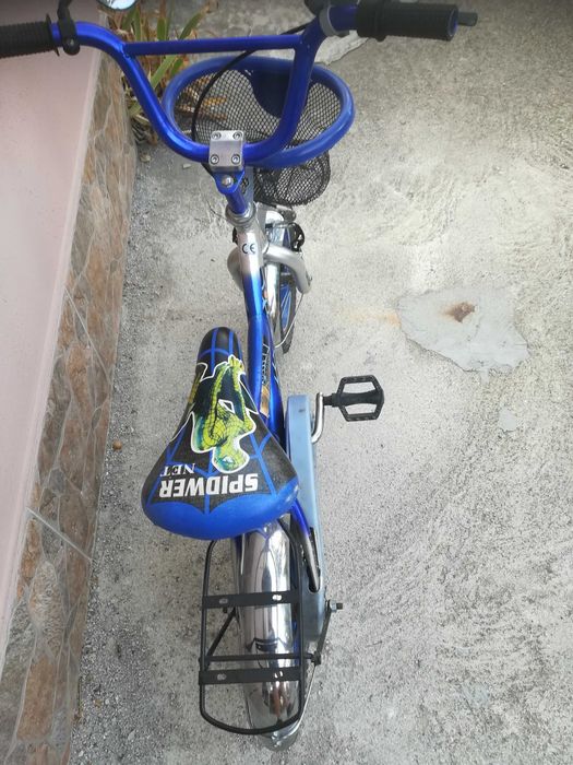 Продавам две детски колела 12 и 20 цола