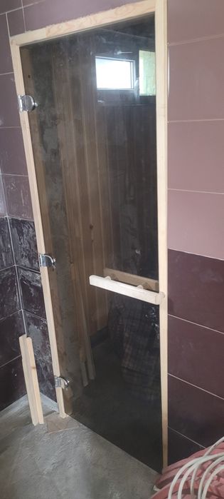 дверь  для бани стеклянный