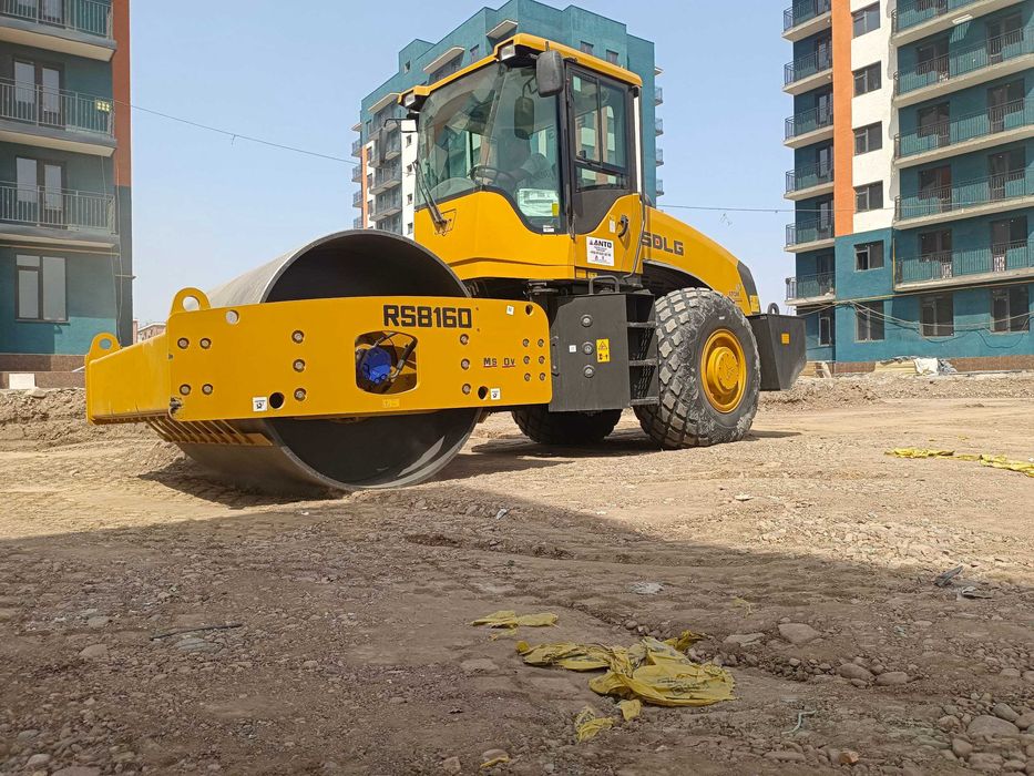 Каток, Асфальтоукладчик, Грейдер, Фреза, Траллер