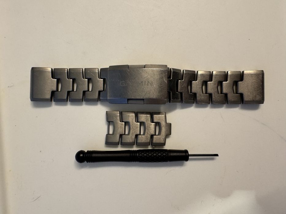 Brățara Garmin QuickFit 22mm din titan